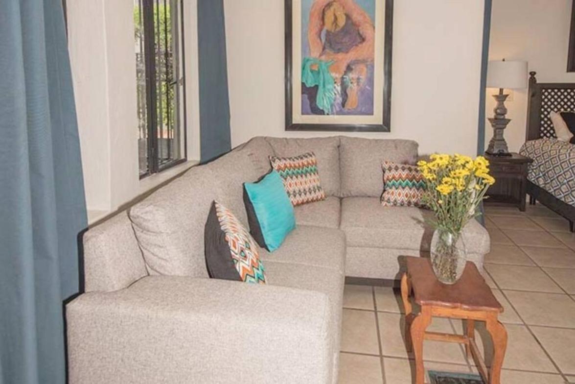 Enjoy Ac In The Penthouse At Inn Ахихик Екстериор снимка